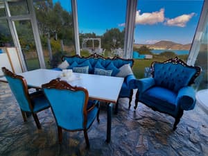 thumbnail: Breakfast area