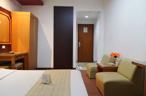 thumbnail: Room