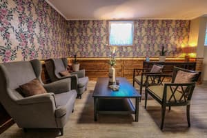 thumbnail: Interior