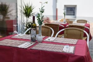 thumbnail: Restaurant