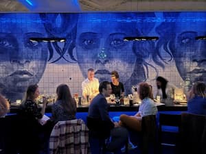 thumbnail: Bar (on property)