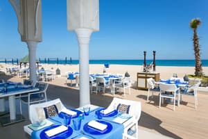 thumbnail: Restaurant