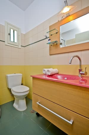 thumbnail: Bathroom