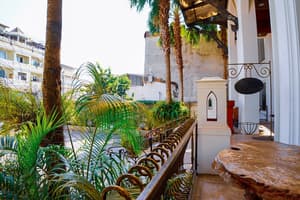 thumbnail: Terrace/patio