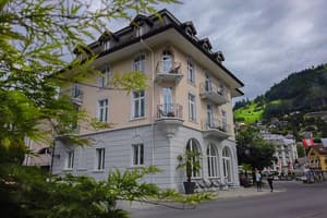thumbnail: Exterior