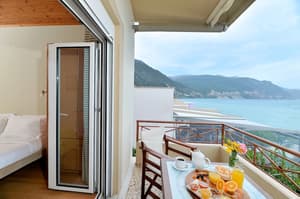 thumbnail: Balcony view