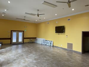 thumbnail: Banquet hall