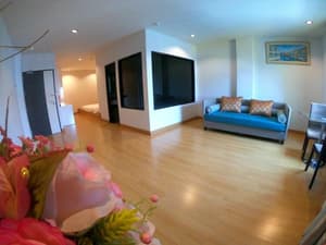 thumbnail: Living room