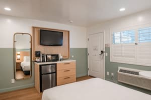 thumbnail: Room amenity