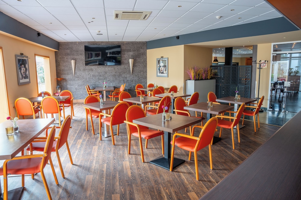 Restaurant-cafeteria