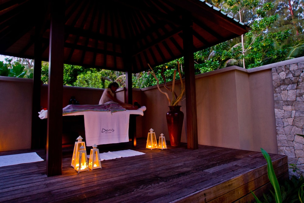 Massage in accommodation