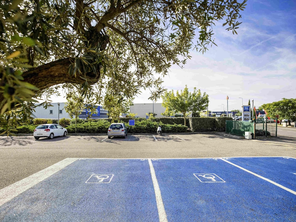 Sports facility
