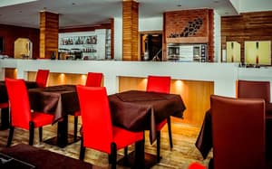 thumbnail: Restaurant