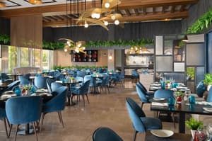 thumbnail: Restaurant