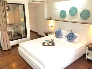 thumbnail: Room