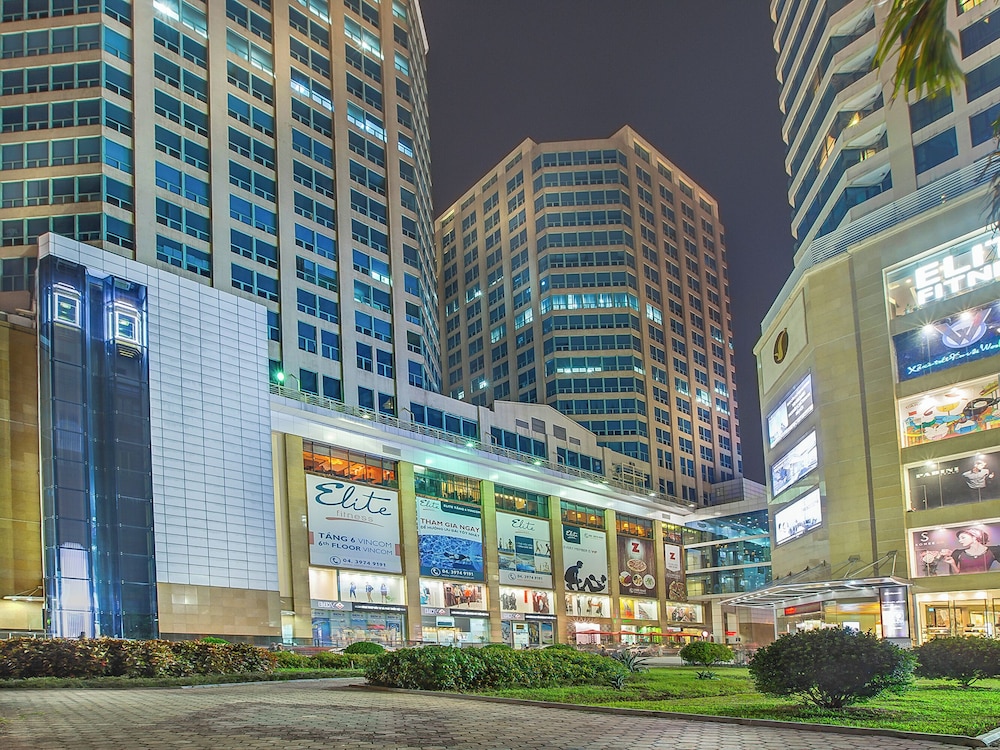 Shopping mall