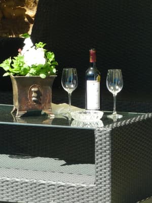 thumbnail: Interior detail