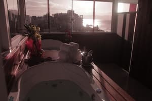 thumbnail: Massage