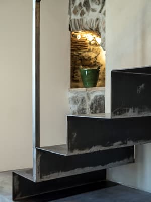 thumbnail: Interior detail