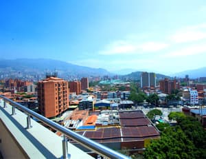 thumbnail: City view