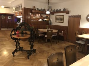 thumbnail: Restaurant
