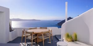 thumbnail: In-room dining