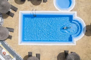 thumbnail: Balcony