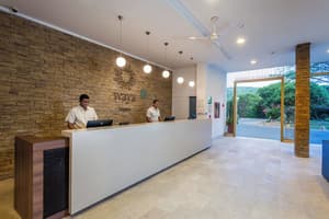 thumbnail: Reception