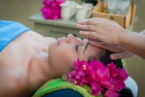 thumbnail: Massage