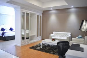 thumbnail: Room