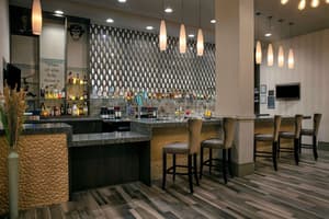 thumbnail: Bar (on property)