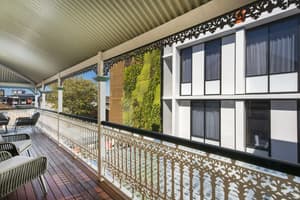 thumbnail: Balcony
