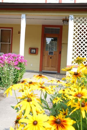 thumbnail: Exterior