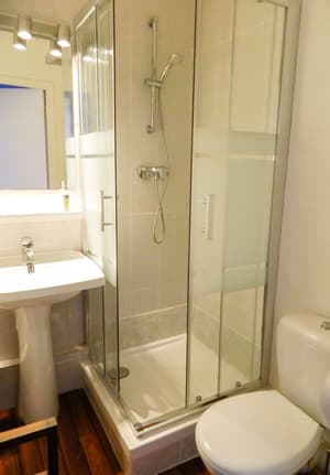 thumbnail: Bathroom