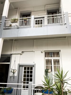 thumbnail: Exterior