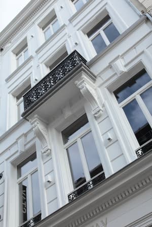 thumbnail: Exterior