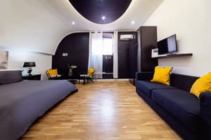thumbnail: In-room dining