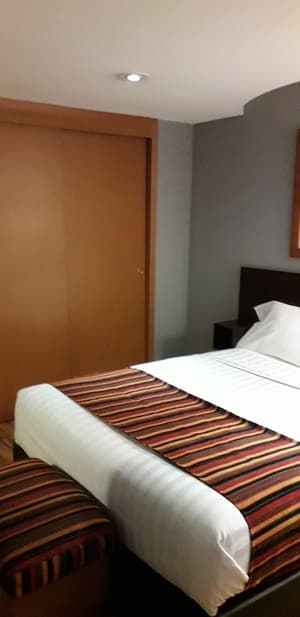 thumbnail: Room