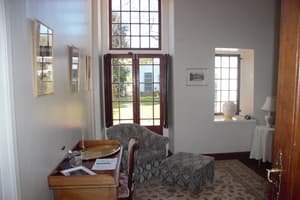 thumbnail: Living area