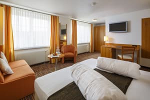 thumbnail: Room
