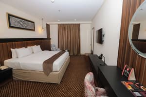 thumbnail: Room