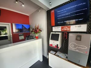 thumbnail: 524419302.jpg