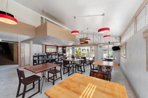 thumbnail: Breakfast area