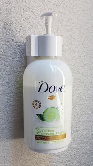 thumbnail: Bathroom amenities