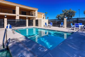 thumbnail: Pool
