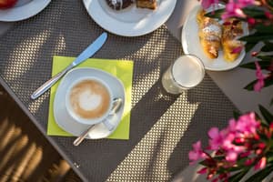 thumbnail: Breakfast area
