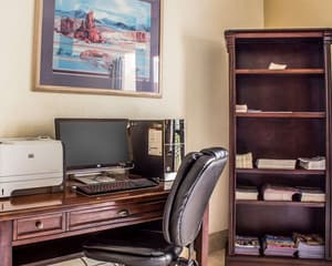 thumbnail: Business center