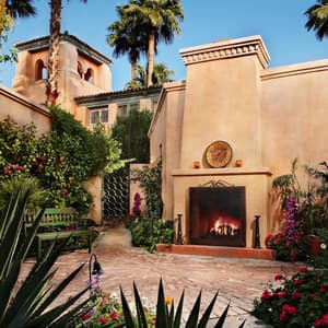 thumbnail: Exterior