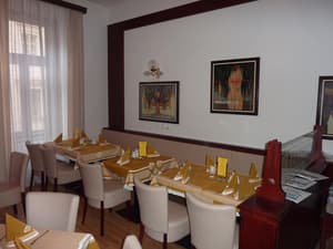 thumbnail: Restaurant