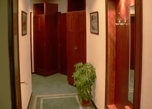 thumbnail: Hallway